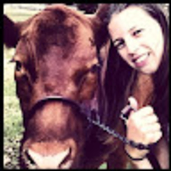 Meet your Posher, Janessa - Picture 1 of 1